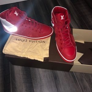 Mens Louis Vuitton Sneaker